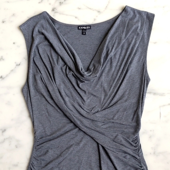 NWOT Express Rayon/Spandex Long sleeveless top w/front design&waist side elastic - Picture 4 of 5